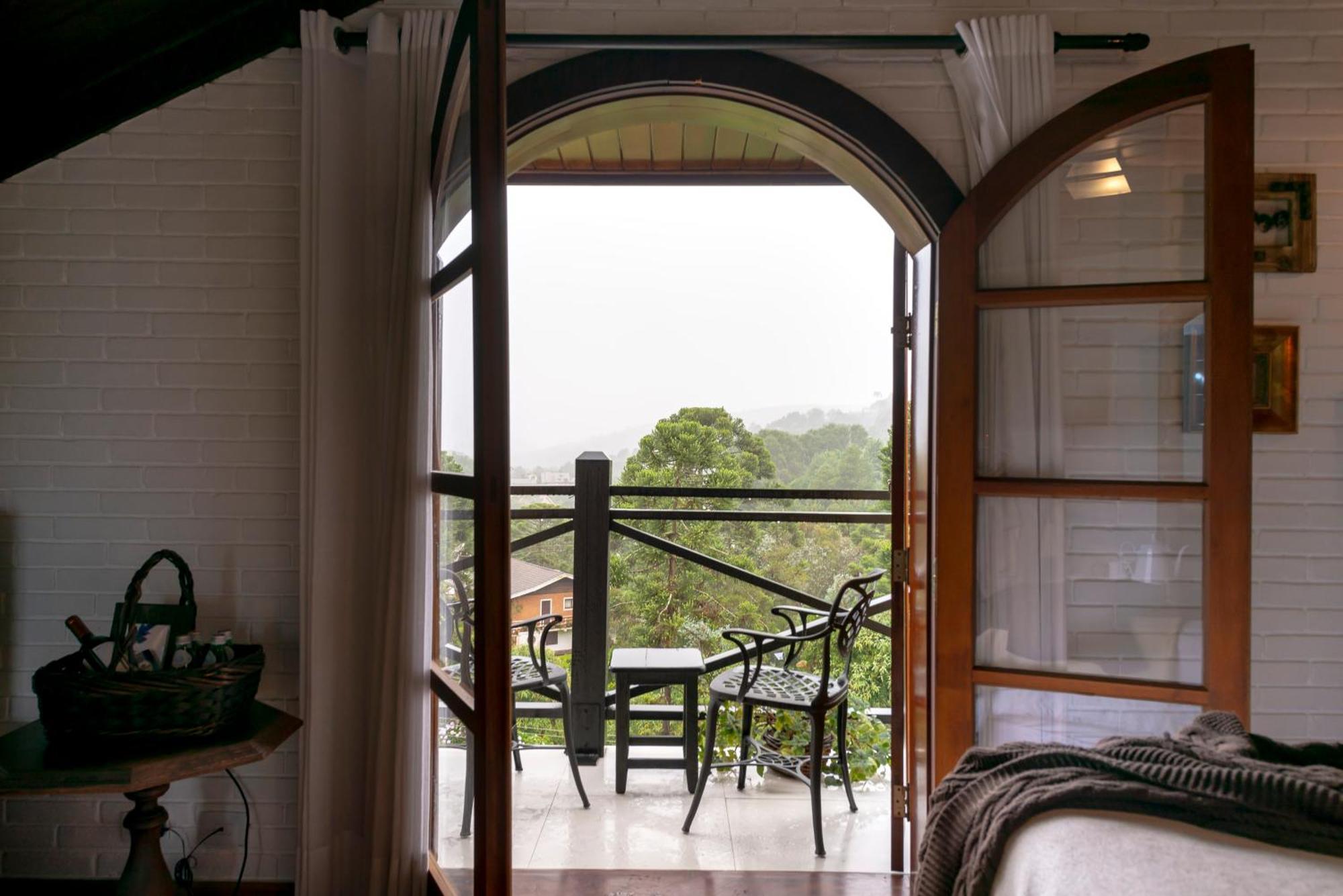Alma Hotel Campos do Jordão 外观 照片